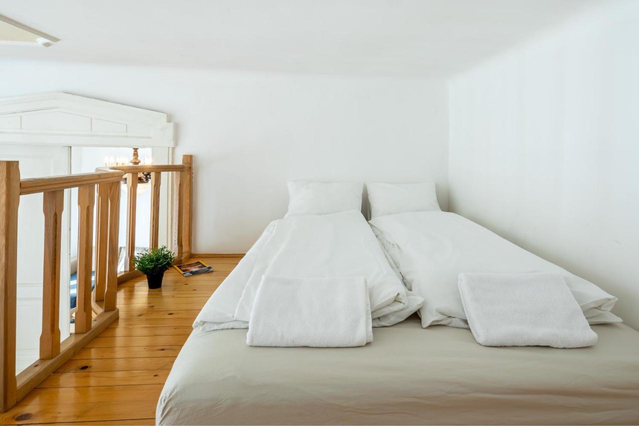 Huge Apartment In The City Center บูดาเปสต์ ภายนอก รูปภาพ